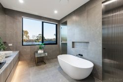 95 Illawarra Rd, Hawthorn VIC 3122, Australia