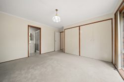 6 Kerkeri Cl, Isabella Plains ACT 2905, Australia