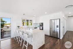 23 Kerrigan St, Nelson Bay NSW 2315, Australia