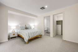 49 Waverley Ridge Rd, Crafers West SA 5152, Australia