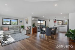 4 Lagoon View Court, Midway Point TAS 7171, Australia