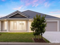 19 Wildflower Cct, Bellbird NSW 2325, Australia