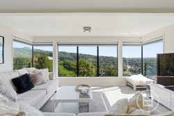 15 Lookaway Place, Huntsbury, Christchurch City, Canterbury, 8022, New Zealand