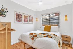 11 McRae Rd, Port Noarlunga South SA 5167, Australia