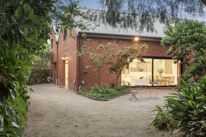 9 Meryl St, Armadale VIC 3143, Australia