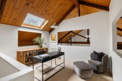 9 Meryl St, Armadale VIC 3143, Australia