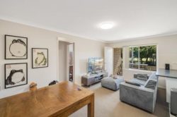 1 10/31 Mitchell St, Merewether NSW 2291, Australia