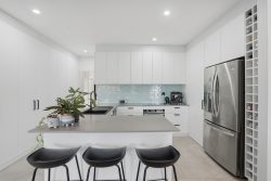 19 Norman St, Waratah West NSW 2298, Australia