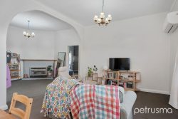 34 Oldham Ave, New Town TAS 7008, Australia