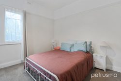 34 Oldham Ave, New Town TAS 7008, Australia