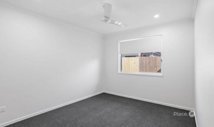 5 Nichols Rd, Kippa-Ring QLD 4021, Australia
