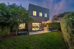 17 Proud St, Forde ACT 2914, Australia