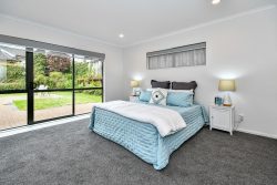 15 Rathmar Drive, Alfriston, Manukau City, Auckland, 2105, New Zealand