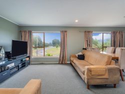 21 Beaumont Green, Pauanui, Thames-Coromandel, Waikato, 3579, New Zealand