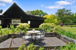 36 Robinson Road, Coatesville, Rodney, Auckland, 0793, New Zealand