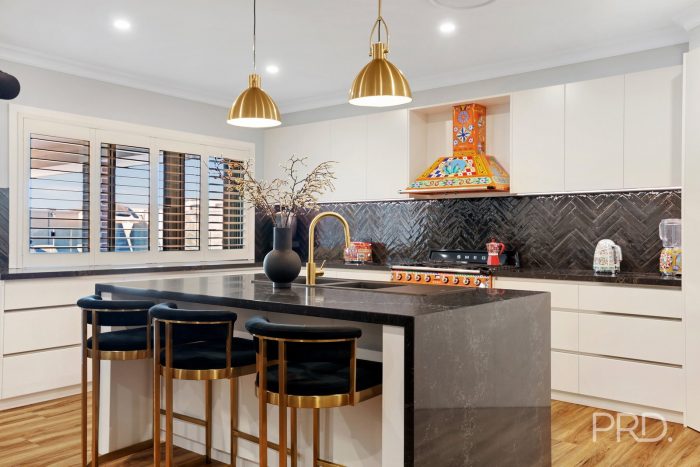 25 Rodeo Dr, Hillvue NSW 2340, Australia
