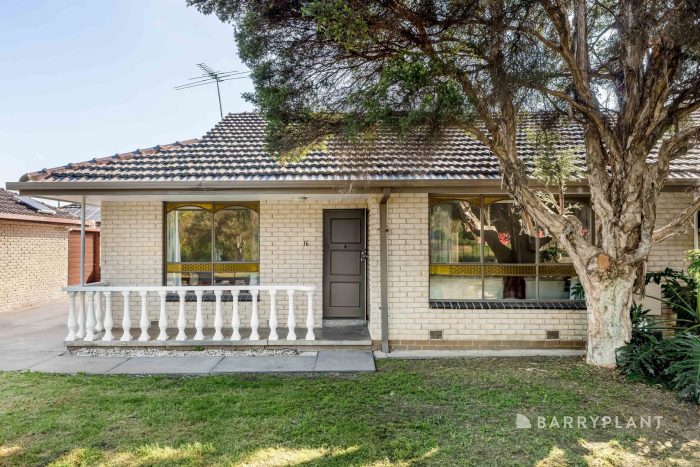 Unit 16/9 Seaver Grove, Reservoir VIC 3073, Australia
