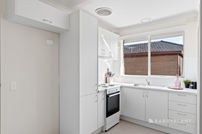 Unit 16/9 Seaver Grove, Reservoir VIC 3073, Australia