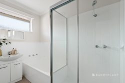 Unit 16/9 Seaver Grove, Reservoir VIC 3073, Australia