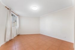 2/141 Station Rd, Burpengary QLD 4505, Australia