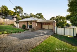 3 Stephens Rd, Healesville VIC 3777, Australia