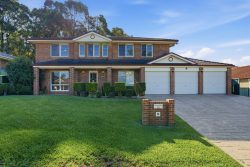 18 Stirling Cres, Fletcher NSW 2287, Australia