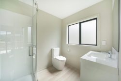 5 Swinton Place, Churton Park, Wellington, 6037, New Zealand