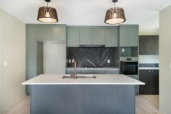 5 Swinton Place, Churton Park, Wellington, 6037, New Zealand