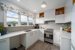 6 Te Reinga View, Tawa, Wellington, 5028, New Zealand