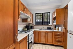 1/26 Thomas St, Hamilton South NSW 2303, Australia