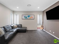 3 Tulip Way, Hamlyn Terrace NSW 2259, Australia