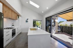 2/31 Links Drive, Waiwhakaiho, New Plymouth, Taranaki, 4312, New Zealand