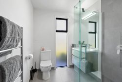 2/31 Links Drive, Waiwhakaiho, New Plymouth, Taranaki, 4312, New Zealand