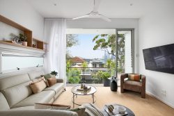 34 Undine St, Russell Lea NSW 2046, Australia