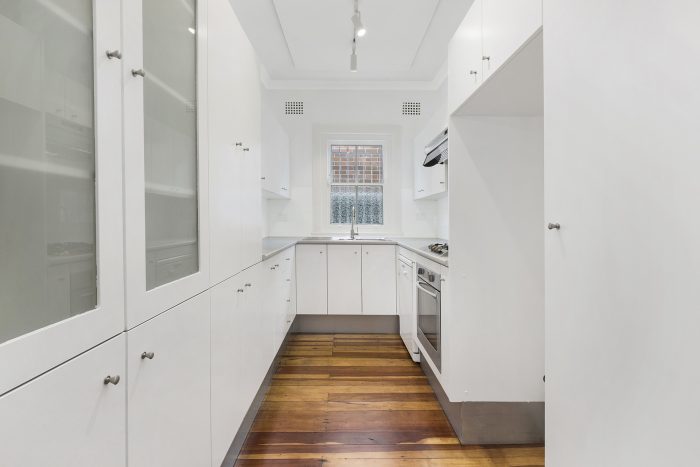 34 Undine St, Russell Lea NSW 2046, Australia