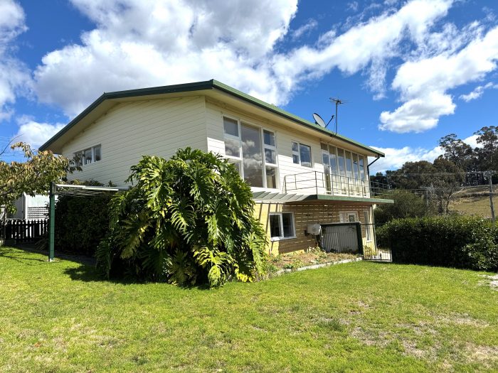 1 Jason St, St Helens TAS 7216, Australia