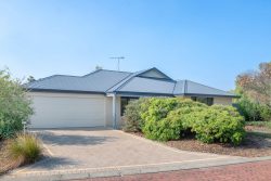 Unit 2/5 Sandalford Court Spur, Dunsborough WA 6281, Australia