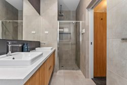 29 Whitehaven Cct, Aldinga Beach SA 5173, Australia