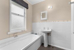 86 Rua Avenue, Waitarere Beach, Horowhenua, Manawatu / Whanganui, 5510, New Zealand