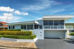 38 Woodward St, Merewether NSW 2291, Australia