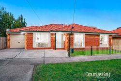 72A Hertford Rd, Sunshine VIC 3020, Australia