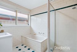72A Hertford Rd, Sunshine VIC 3020, Australia