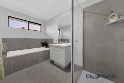 12 Trajectory Dr, Tarneit VIC 3029, Australia