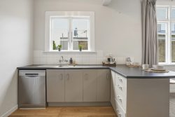 92A Victoria Road, Saint Kilda, Dunedin, Otago, 9012, New Zealand