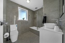 2/26 AIRFIELD ROAD, Takanini, Papakura, Auckland, 2112, New Zealand