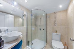 23 Allan Rd, Conway QLD 4800, Australia