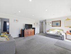 40 Te Kauri Place, Helensville, Rodney, Auckland, 0800, New Zealand