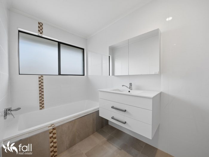 31 Ash Dr, Kingston TAS 7050, Australia