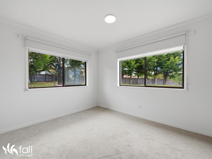 31 Ash Dr, Kingston TAS 7050, Australia
