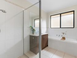 Unit 8/69 Bains Rd, Morphett Vale SA 5162, Australia
